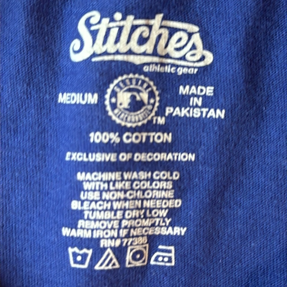 Chicago Cubs Stitches Short Sleeve Shirt, Size Medium - Picture 4 of 6